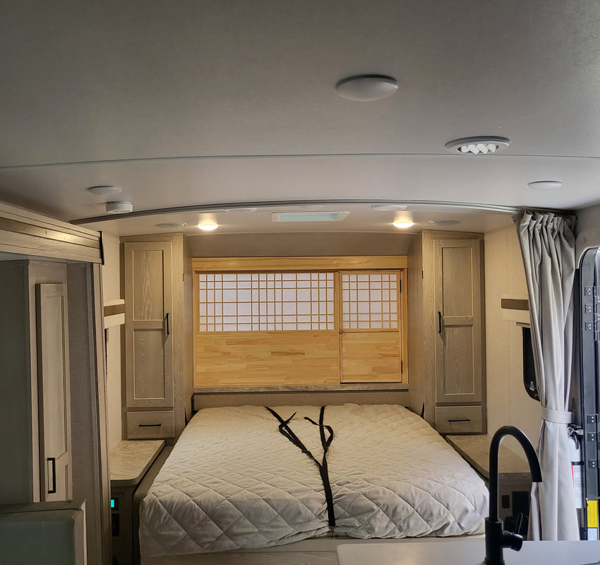 Rockwood Mini Lite 실내 참고 이미지